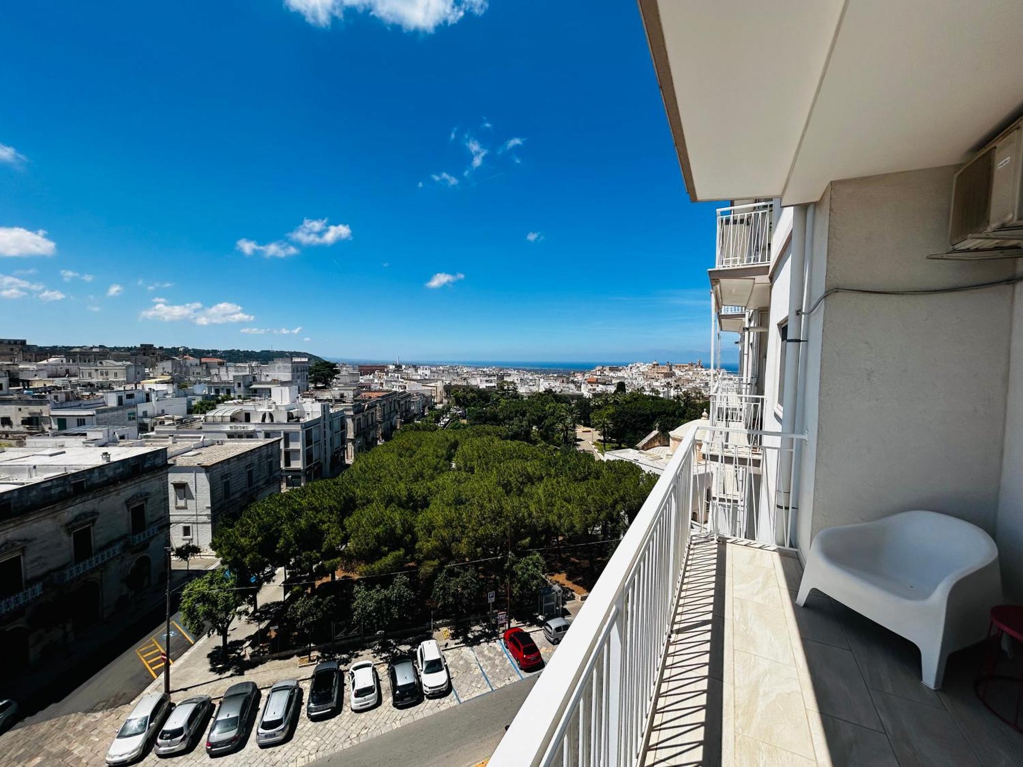 Apartment Antonella Остуни Екстериор снимка